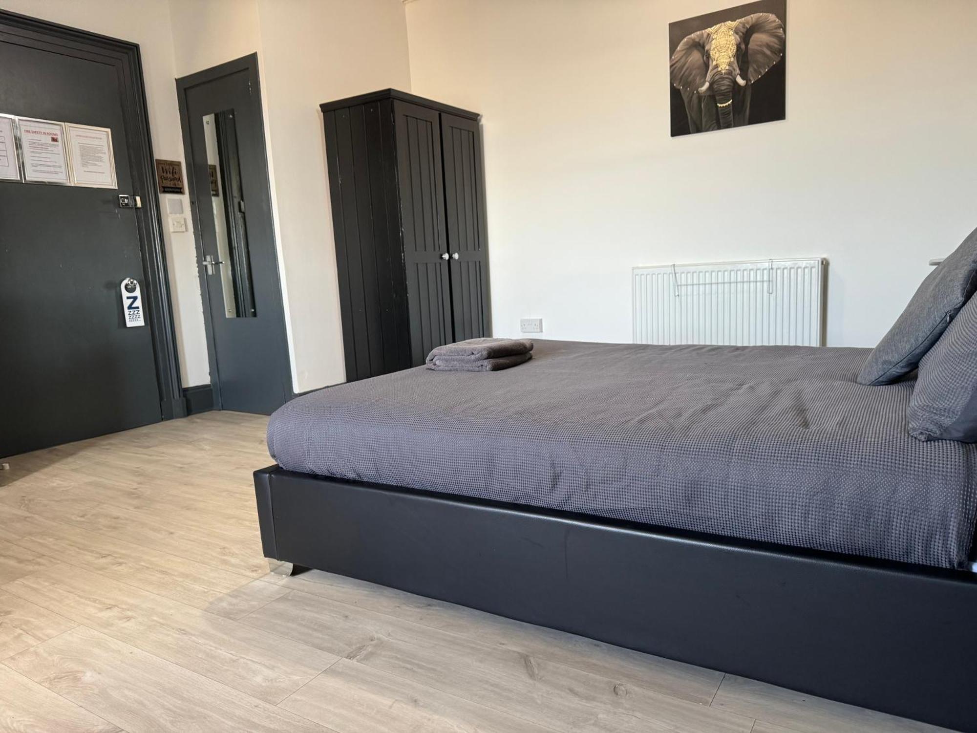 Aspen Guest House Peterhead Extérieur photo